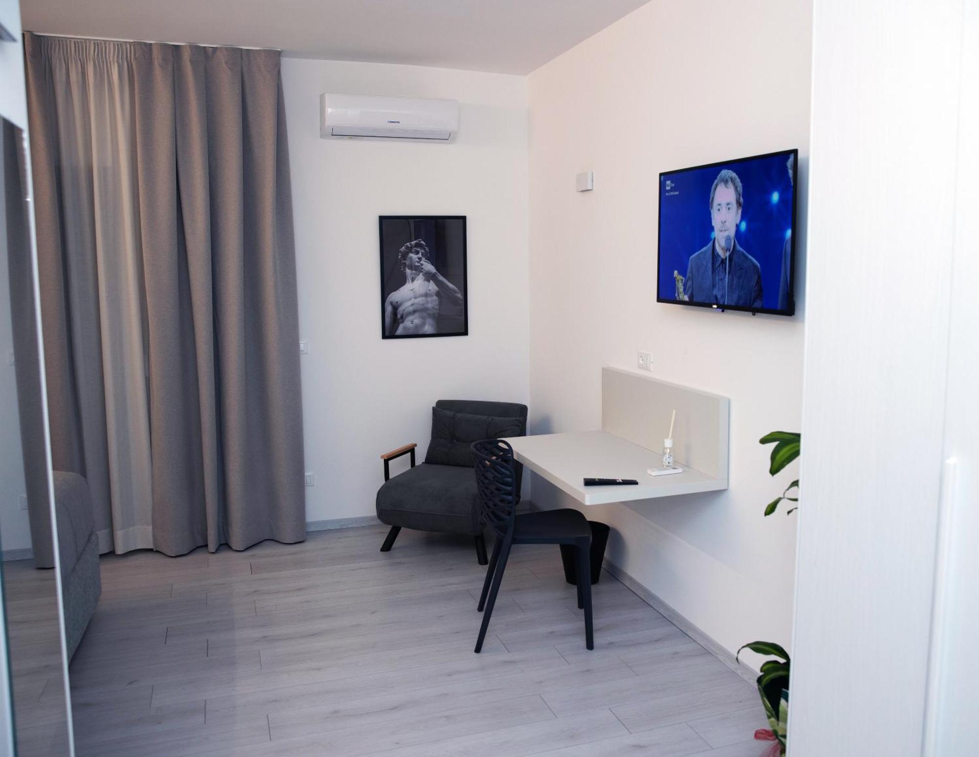 Affittacamere Mani - Camere Con Bagno Privato Гела Экстерьер фото