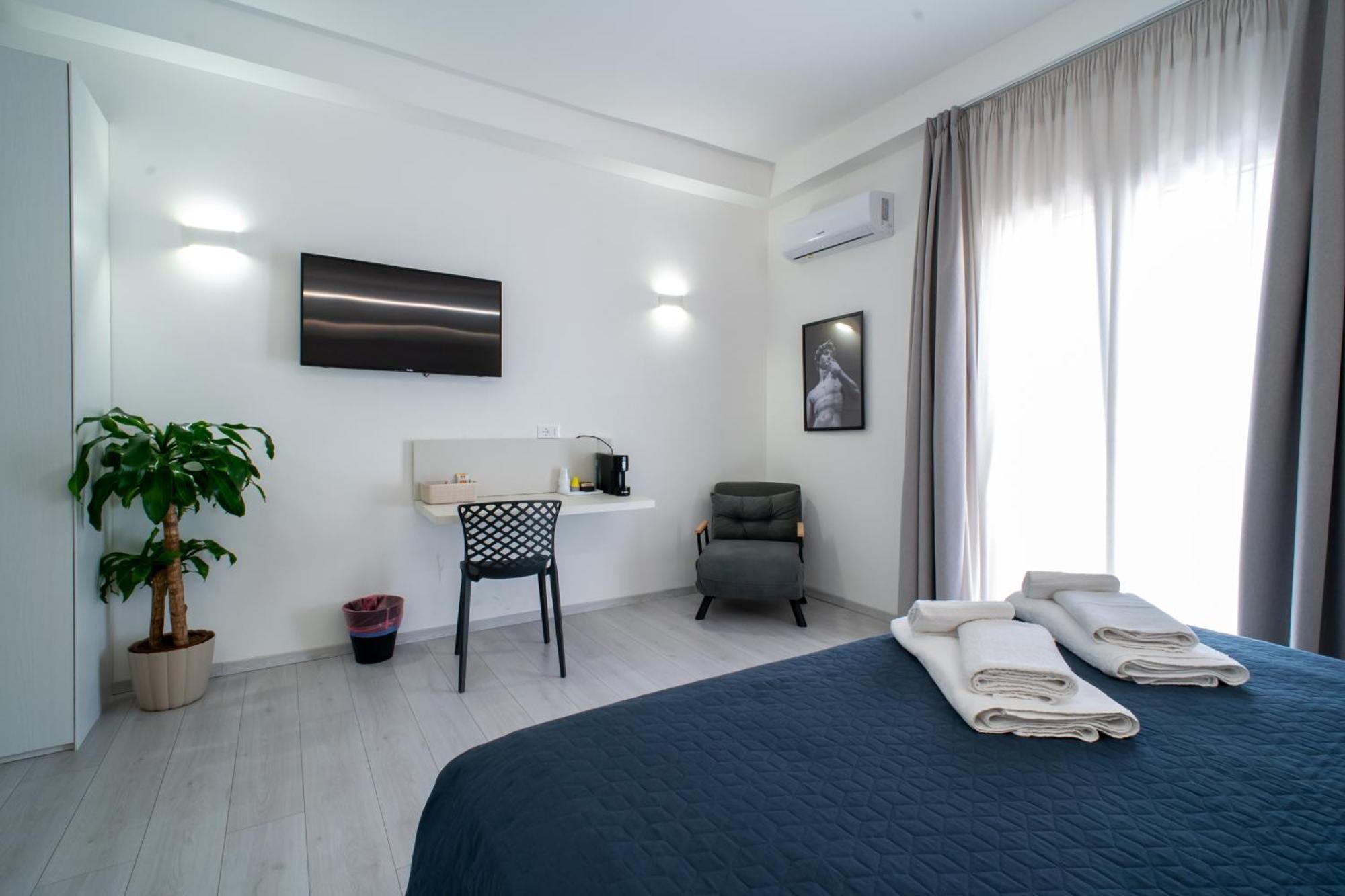 Affittacamere Mani - Camere Con Bagno Privato Гела Экстерьер фото
