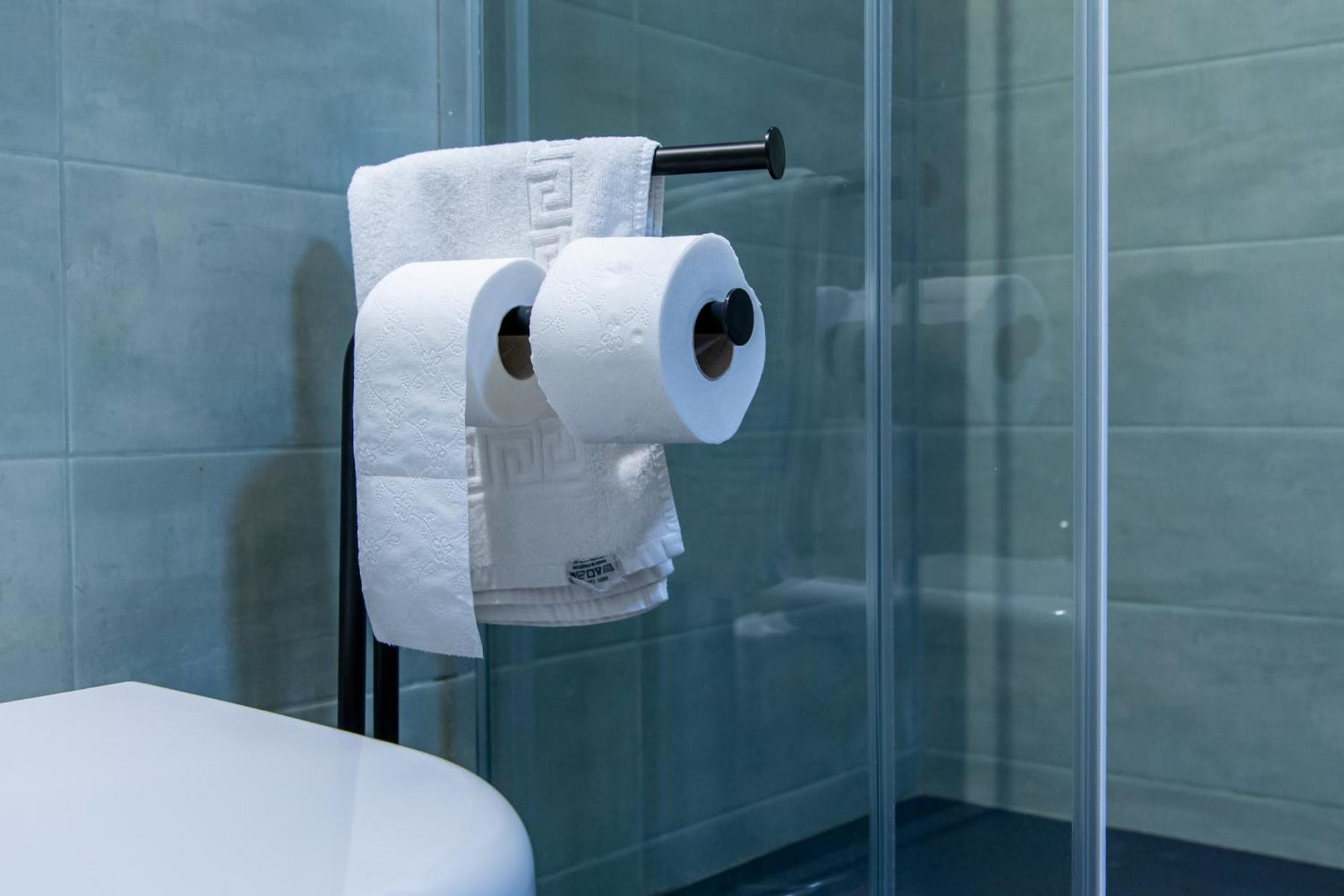 Affittacamere Mani - Camere Con Bagno Privato Гела Экстерьер фото